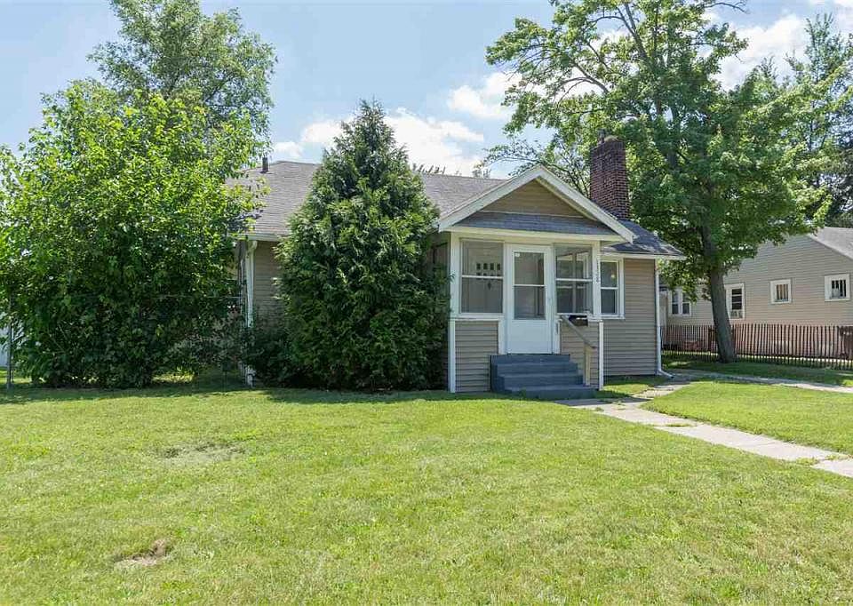 1st image of 1328 Sorin St