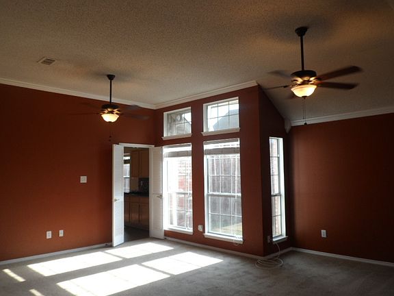 Formal dining and front family/parlor show architectural det