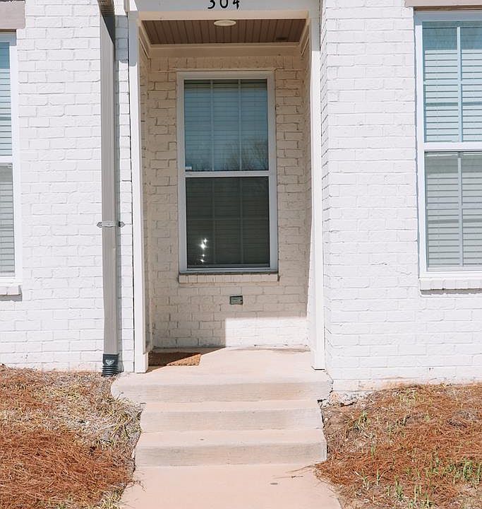 1st image of 102 Farm View Dr APT 1304