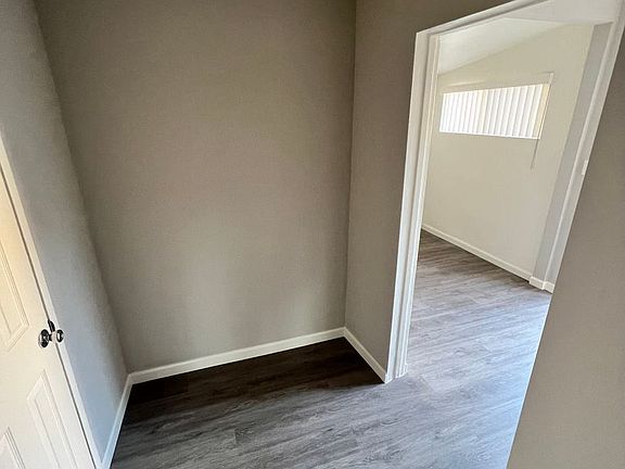 5th image of 5634 Auckland Ave #5636