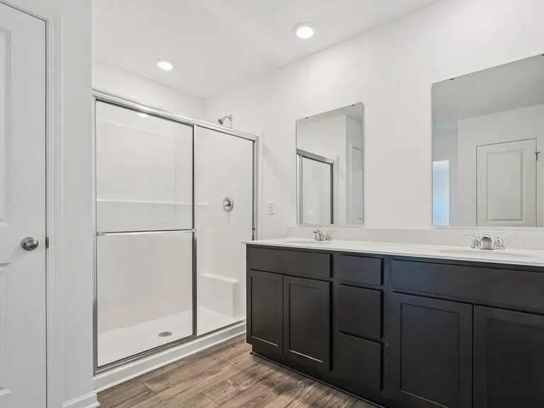 1540 Chappel St — Photo 23