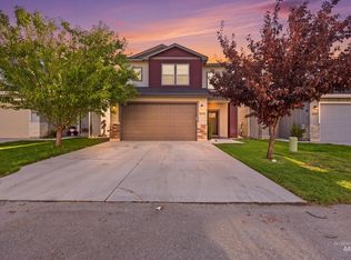 1979 W Bella Ln, Nampa, ID 83651