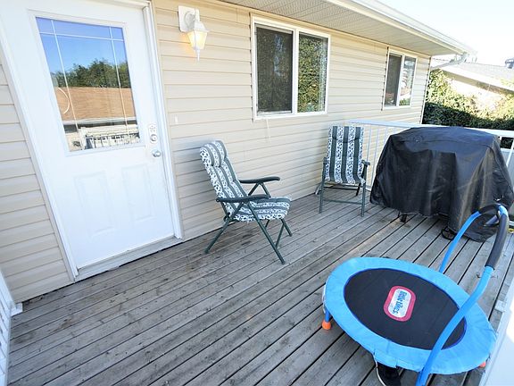 5th image of 7204 43rd Ave NW