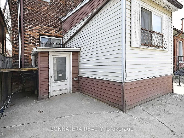 47 Emerald St N #BASEMEN — Photo 7