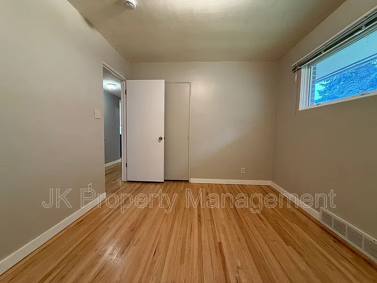 1726 Alder Dr — Photo 27