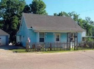 150 Franklin St, Aurora, IN 47001