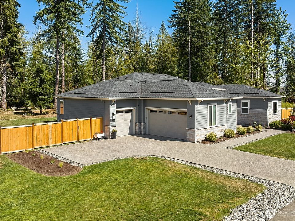 1st image of 12417 144th Avenue NE