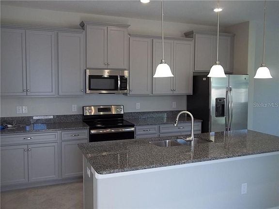 4th image of 3201 Painted Blossom Ct