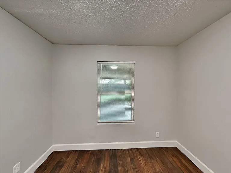 2445 McAdoo Ln — Photo 12
