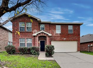 1808 Elk Lake Trl, Justin, TX 76247