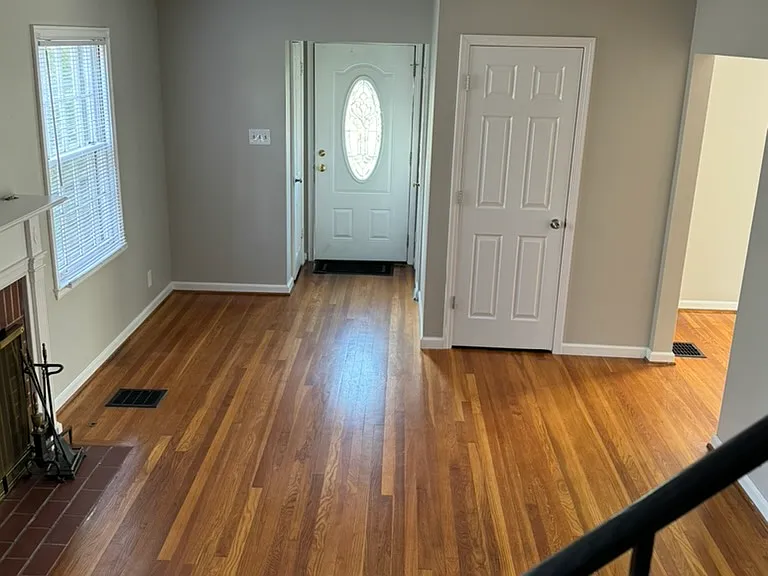 736 Chelsea Ave — Photo 32