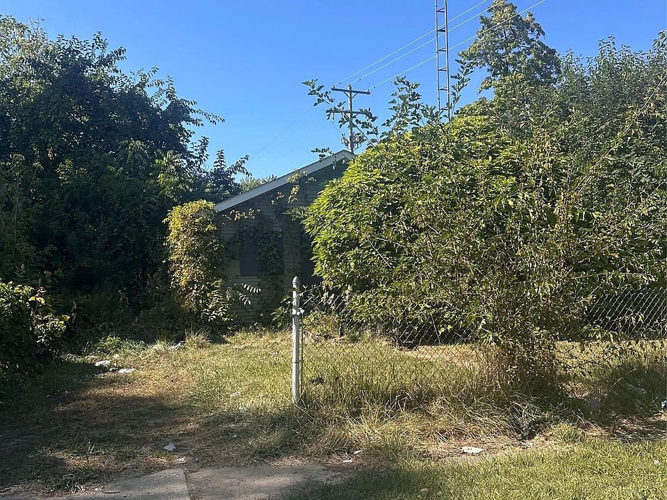 2nd image of 1133 Donaldson Blvd