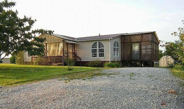 1st image of 304 Wade Ln