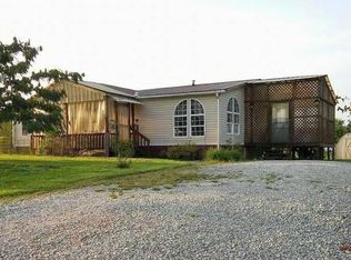 304 Wade Ln, Jeffersonville, KY 40337