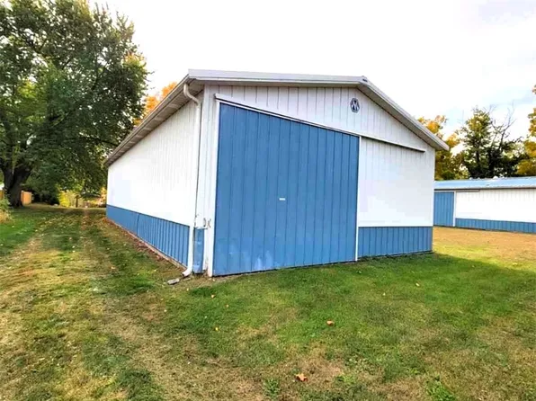 418 Pine St, Milo, IA 50166