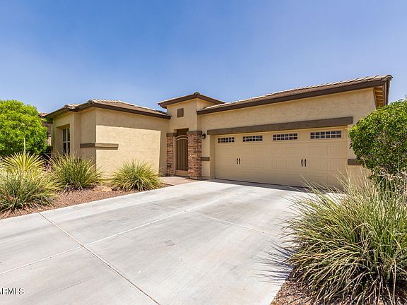 2nd image of 17691 W COTTONWOOD Lane