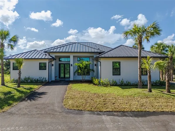 2784 36th AVE SE, NAPLES, FL 34117