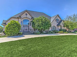 1218 La Forestiere Ct, Dyer, IN 46311