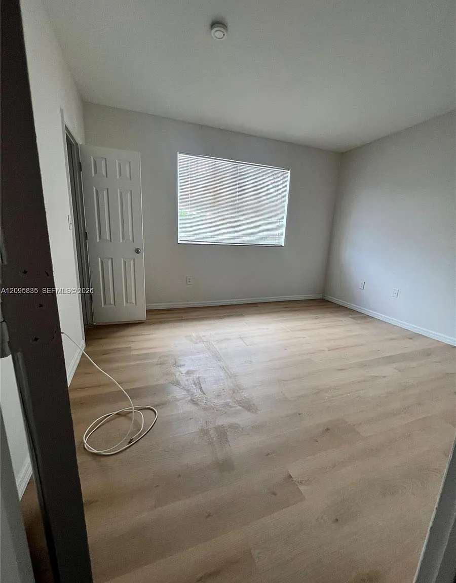 Marquesa Condo — Photo 3