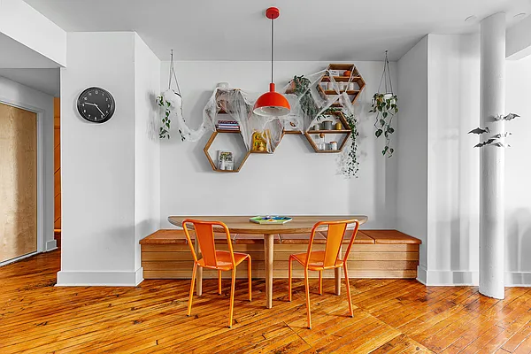 Sold by Compass | media 6
