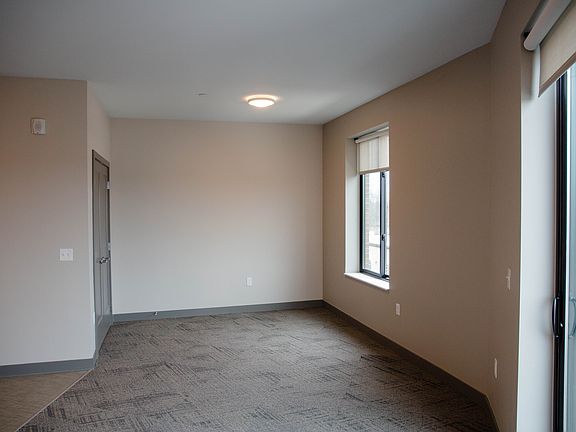 4th image of 636 1st St NW APT 414