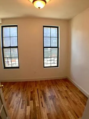 Rented by Your Space New York | media 40