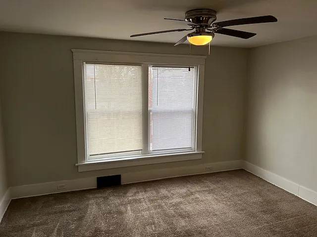 828 W Osborne St #2 — Photo 3