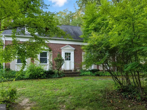 610 Broad Acres Rd, Narberth, PA 19072