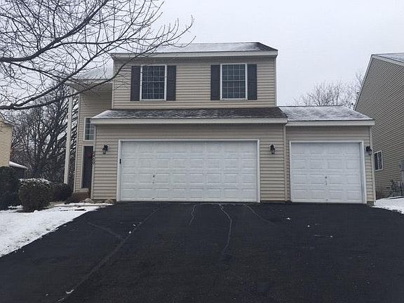 2nd image of 8460 Savanna Oaks Ln