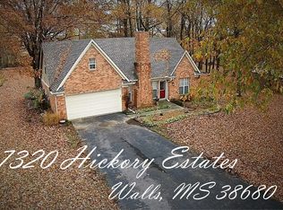 7320 Hickory Estates Dr, Walls, MS 38680