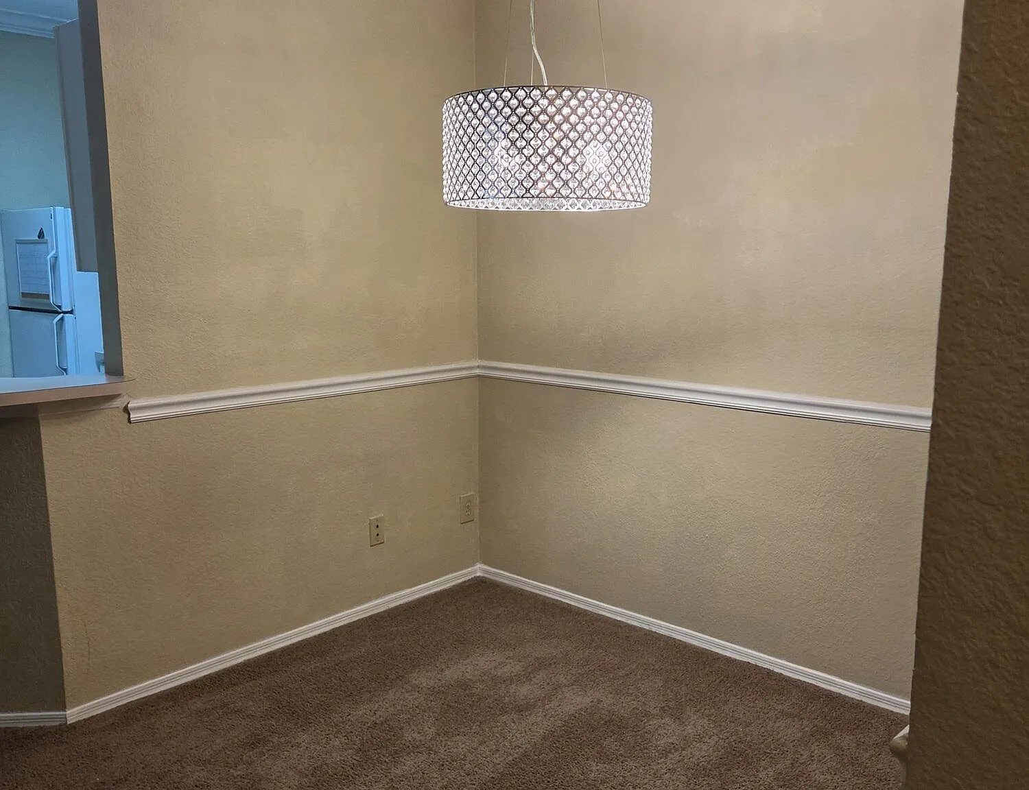 13810 Sutton Park Dr — Photo 2