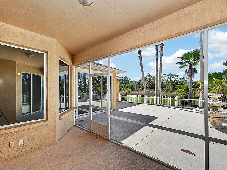 952 Bel Air Star Pkwy — Photo 37