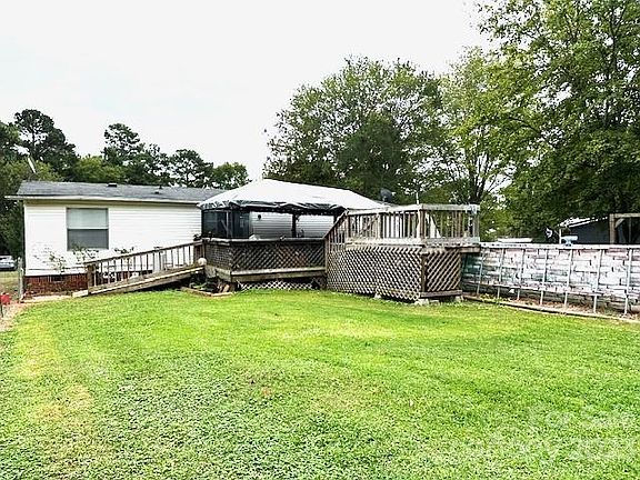 3rd image of 1775 Amy Dr