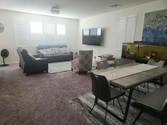 2nd image of 706 Iris Dr