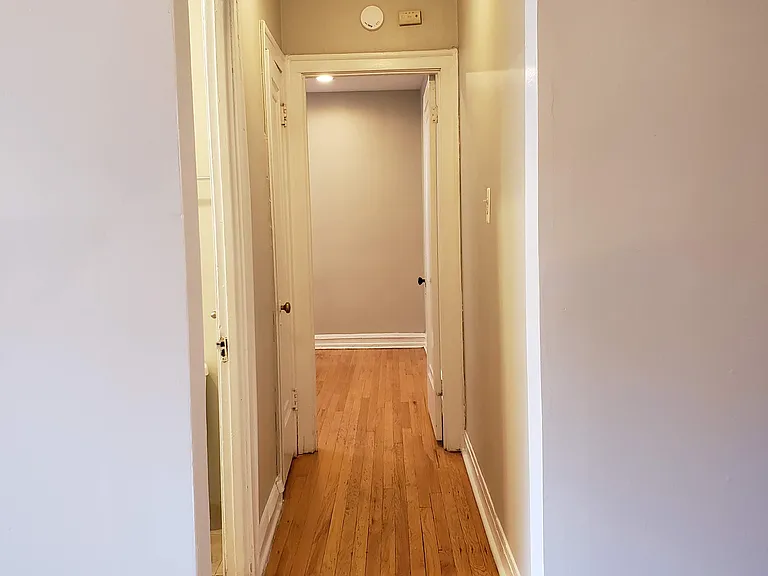 6964 N Ashland Blvd #1S — Photo 38