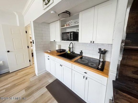 3rd image of 311 W ASHLEY Street #305 A&B