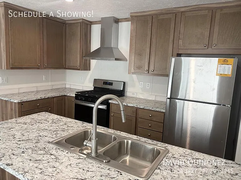 105 Azalea Ave — Photo 2