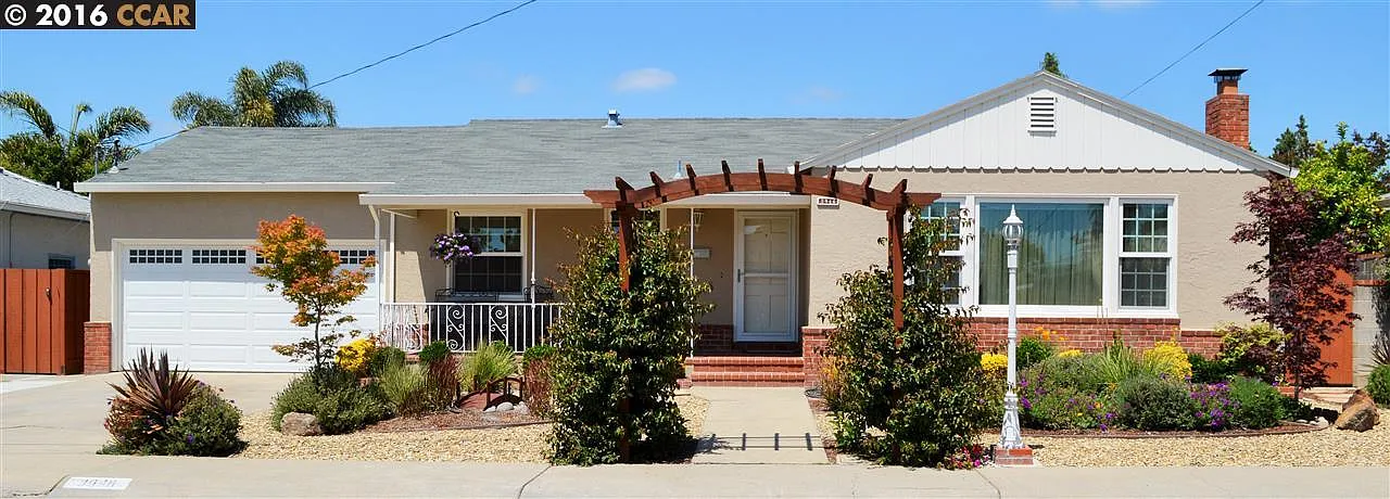 3946 Stevens St photo 1