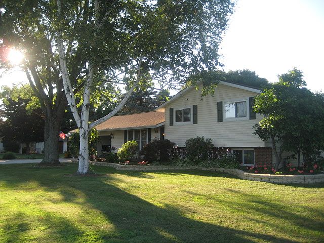 1st image of 2911 Maine Ave