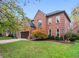 613 Hunters Green Ct, Lexington, KY 40509