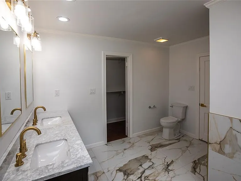1311 Roxboro Dr — Photo 26