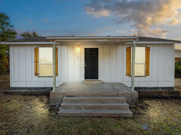 110 Lesa Ln, Springtown, TX 76082