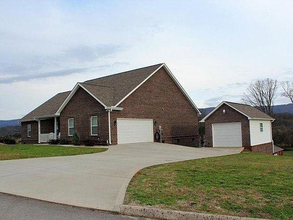4th image of 2109 Angus Blvd