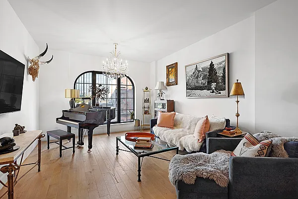 Sold by SERHANT. | media 20