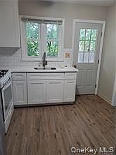 3rd image of 349 S Middletown Rd