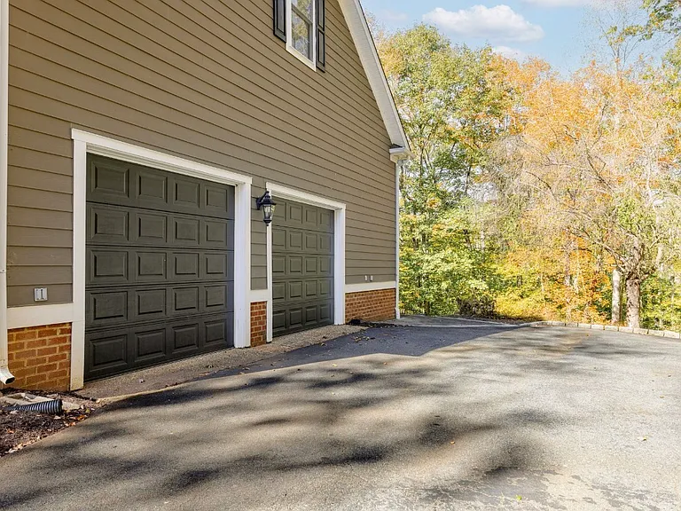 4245 Wood Thrush Ln — Photo 56