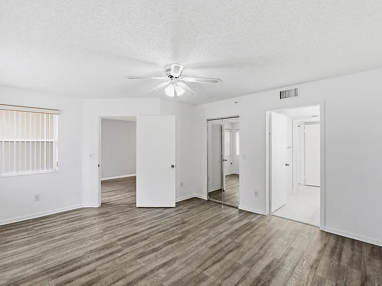 9511 Weldon Cir #G207 — Photo 10