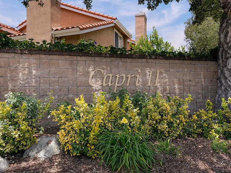 4900 Lazio Way — Photo 34
