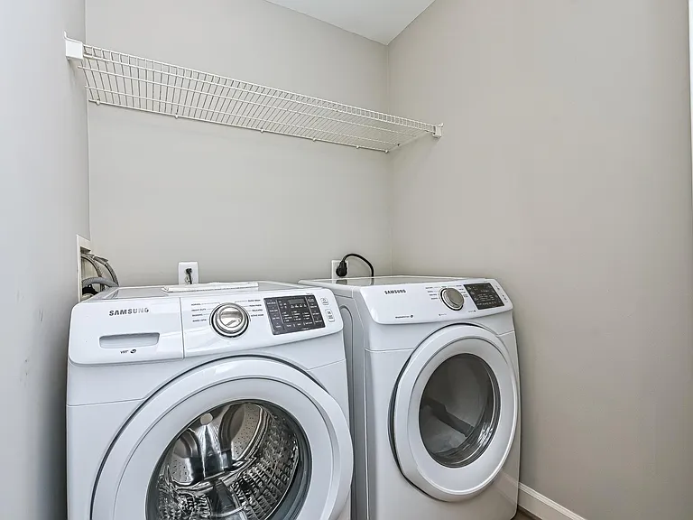 43045 Golf View Dr — Photo 10