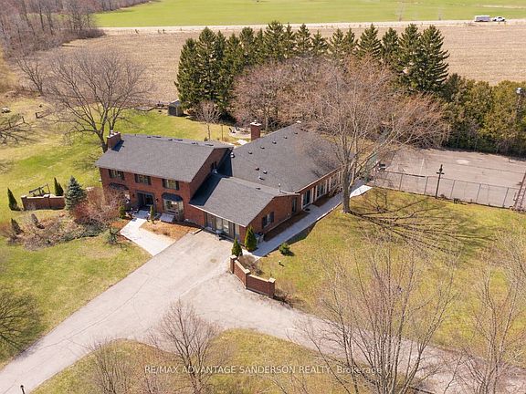 2nd image of 21727 Vanneck Rd